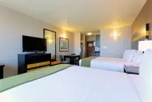 Photograph of Holiday Inn Express, Dawson Creek