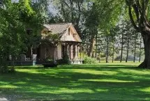 Photograph of Elm Tree Farm B&B, Oliver