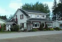 Photograph of St. Mary's River Lodge, Sherbrooke