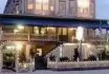 Photograph of Scarborough Inn, Scarborough