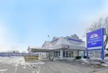 Photograph of Canadas Best Value Inn Niagara Falls, Niagara Falls