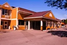 Photograph of Econo Lodge, Ottawa