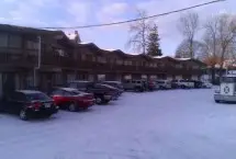 Photograph of Knights Inn, Barrie