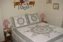 Photograph of D & K Shadynook B&B, Stratford