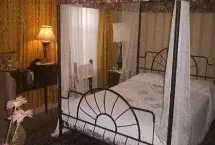Photograph of Albert Pimblett's Downtown Toronto Bed / Breakfast Hotel, Toronto