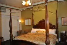 Photograph of Le Manoir d Auteuil, Quebec City