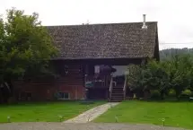 Photograph of Angler's Ridge Bed And Breakfast, Crowsnest Pass