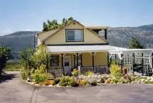 Photograph of Cobblestone Inn B&B, Lake Country