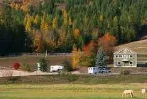 Photograph of Red Wing Acres B&B, Enderby