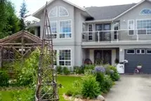 Photograph of Robin's Nest Bed and Breakfast, Clearwater