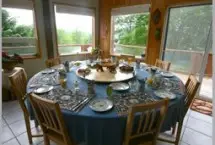 Photograph of Moon & Sixpence B&B, Ucluelet