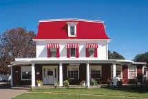 Photograph of Shaws Hotel, Brackley Beach