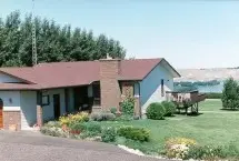 Photograph of Groves Bed and Breakfast, Medicine Hat