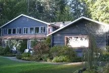 Photograph of Ocean Wilderness Inn, Sooke