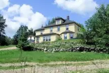 Photograph of The Maven Gypsy B&B and Cottages, Wreck Cove