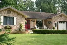 Photograph of Lil' Bit Country Guest Suite, Ingersoll