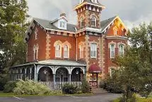 Photograph of The Victoria Rose Inn, Gananoque