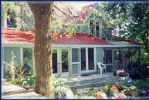Photograph of Hideaway House, Picton