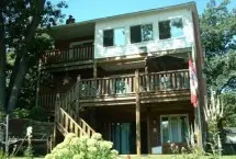 Photograph of Mallard's Nest Guesthouse, Wasaga Beach