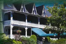 Photograph of Auberge Lakeview Inn, Knowlton