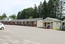 Photograph of Fort Nashwaak Motel, Fredericton