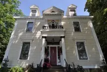 Photograph of The Pictou Puffin Bed and Breakfast (c1855), Pictou