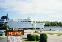 Photograph of Huron Motor Lodge & Chalet Gift Shop, South Baymouth