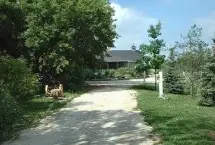 Photograph of Bear's Unique Bed & Breakfast, Duntroon