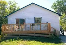 Photograph of Cruise Inn To Island Living, Pelee Island