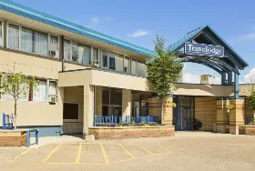 Photograph of Travelodge, Edmonton