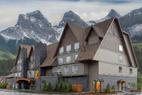 Photograph of Super 8, Canmore