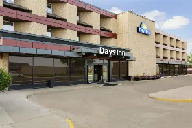 Photograph of Days Inn, Vermilion