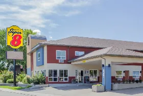 Photograph of Super 8, Lethbridge