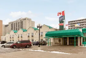Photograph of Travelodge, Winnipeg