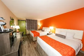 Photograph of Howard Johnson, Winnipeg