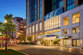 Photograph of The Pearle Hotel & Spa, Burlington
