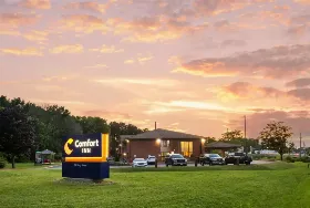 Photograph of Comfort Inn, Midland