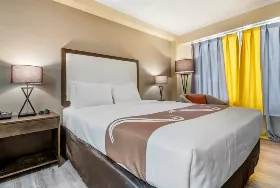 Photograph of Quality Inn, Niagara Falls