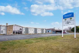 Photograph of Travelodge, Sarnia