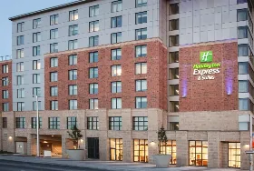 Photograph of Holiday Inn Express, Ottawa