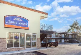 Photograph of Howard Johnson, Kingston