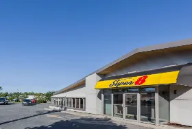Photograph of Super 8, Kirkland Lake