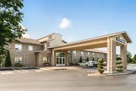 Photograph of Days Inn, Leamington