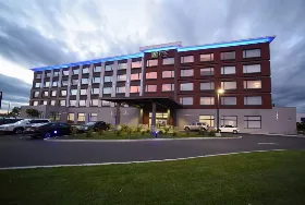 Photograph of Holiday Inn Express, Gatineau