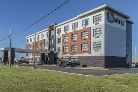 Photograph of Quality Inn, Sept-Iles