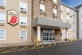 Photograph of Super 8, Quebec City