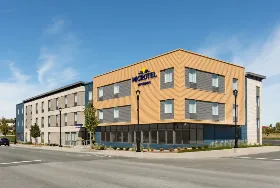 Photograph of Microtel Inn & Suites, Lac-megantic