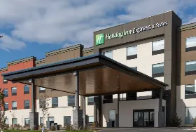Photograph of Holiday Inn Express, North Battleford