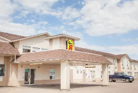 Photograph of Super 8, Meadow Lake