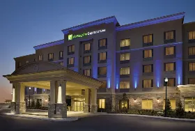 Photograph of Holiday Inn Express, Vaughan
